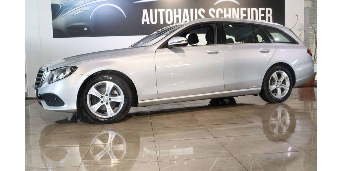 Mercedes-Benz E 220 151.850 km 19.900 &euro; Ratingen 40880