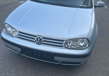 VW Golf 215.000 km 1.890 &euro; Ratingen 40880