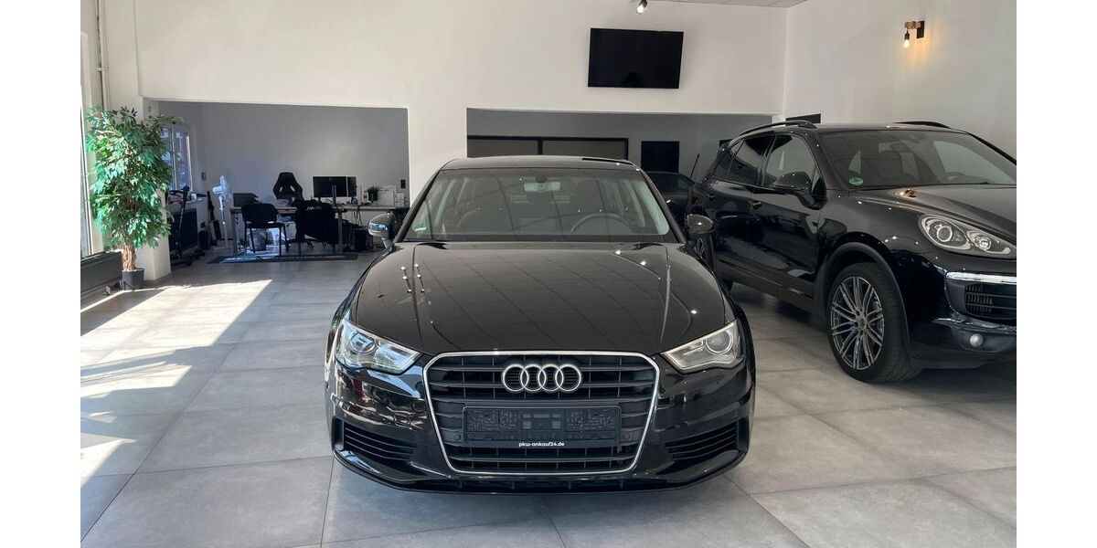 Audi A3 120.500 km 14.200 &euro; Oberhausen 46049