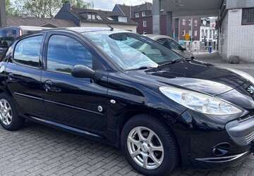 Peugeot 206 147.000 km 2.999 &euro; Mülheim 45473