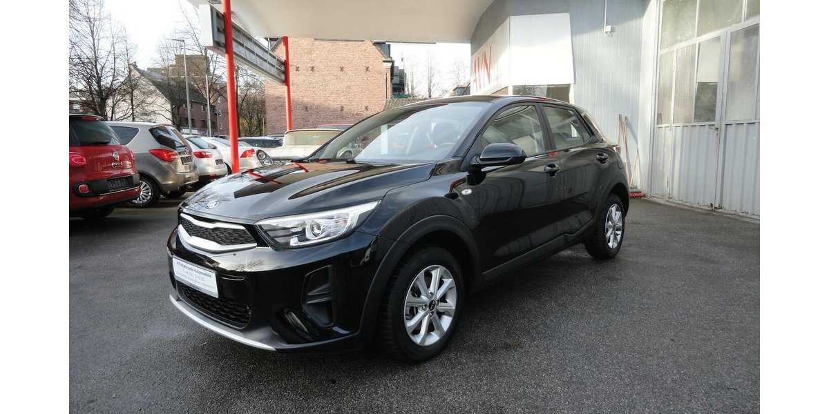 Kia Stonic 1,2 Edition7- Klima SHZ PDC Alu 33Tk,1 Hd 33.000 km 13.499 &euro; Neuss 41462
