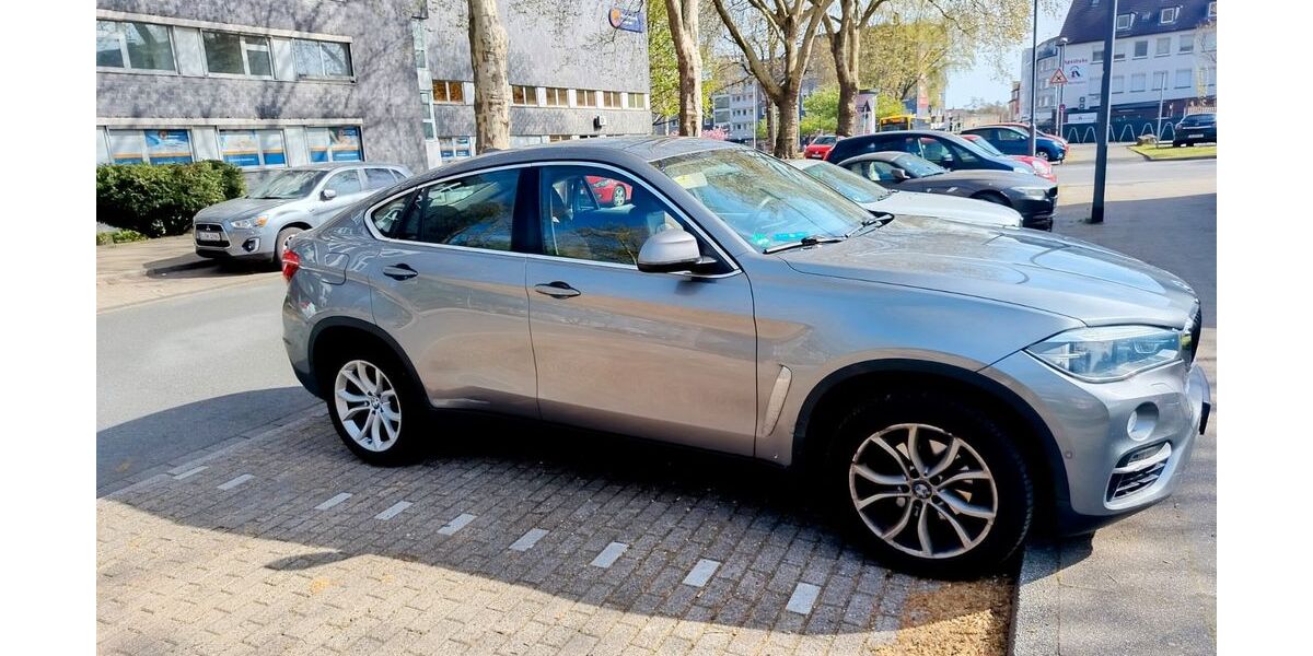 BMW X6 203.000 km 17.500 &euro; Essen 45327