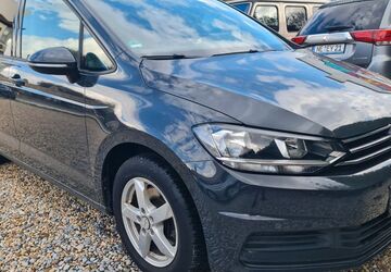 VW Touran 97.000 km 13.540 &euro; Düsseldorf 40549