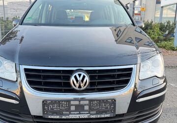 VW Touran 217.000 km 3.499 &euro; Oberhausen 46047