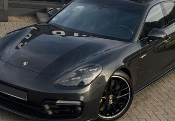 Porsche Panamera 128.000 km 74.900 &euro; Düsseldorf 40213