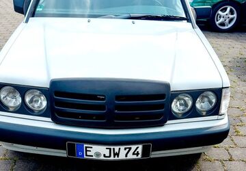 Mercedes-Benz 190 124.840 km 4.500 &euro; Essen 45307