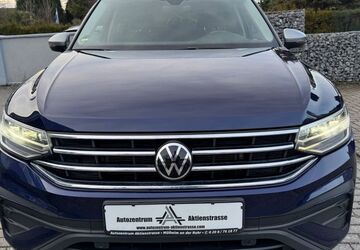 VW Tiguan 148.061 km 21.799 &euro; Mülheim / Ruhr 45473