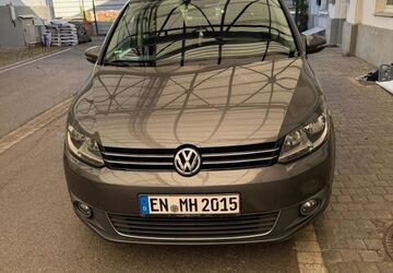 VW Touran 146.000 km 12.000 &euro; Hattingen 45525
