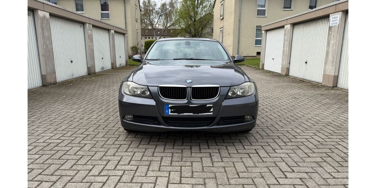 BMW 318 225.000 km 1.500 &euro; Düsseldorf 40229
