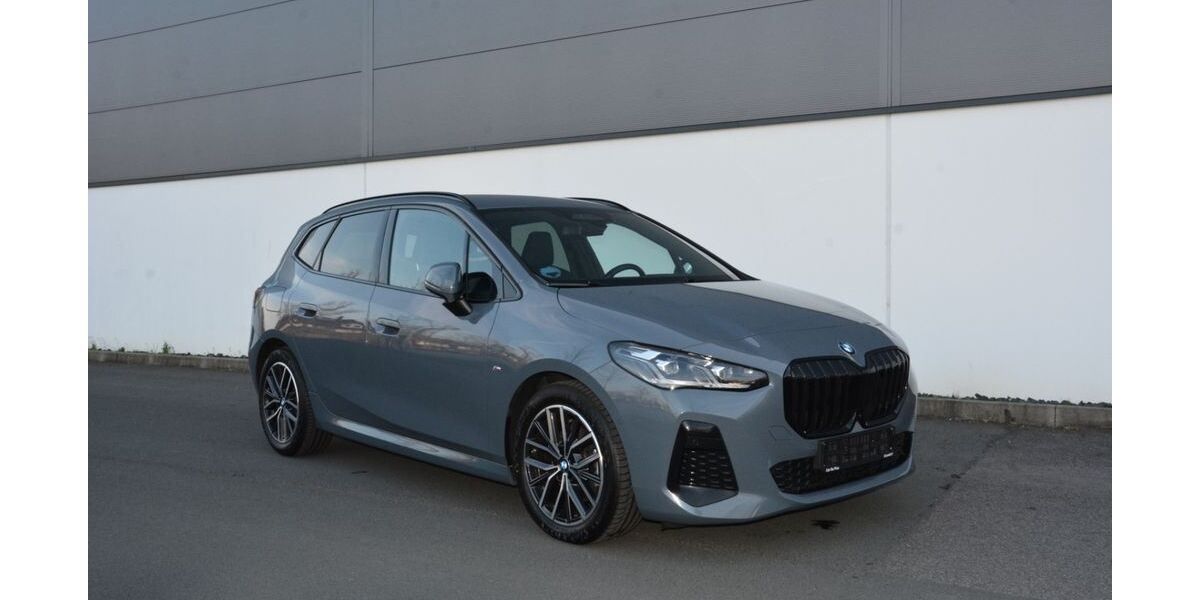 BMW 218 Active Tourer 49.200 km 29.800 &euro; Düsseldorf 40599