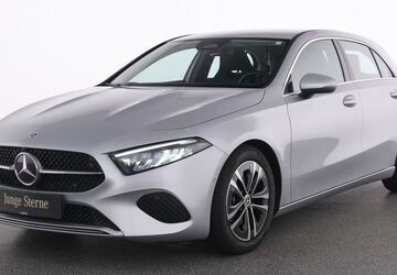 Mercedes-Benz A 180 11.802 km 29.785 &euro; Essen 45309