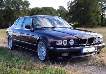 BMW 750 159.413 km 22.900 &euro; Remscheid 42853