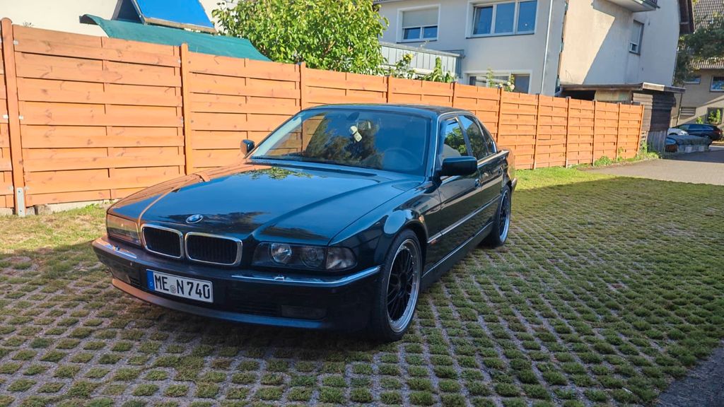BMW 740 230.000 km 13.990 &euro; Hilden 40721