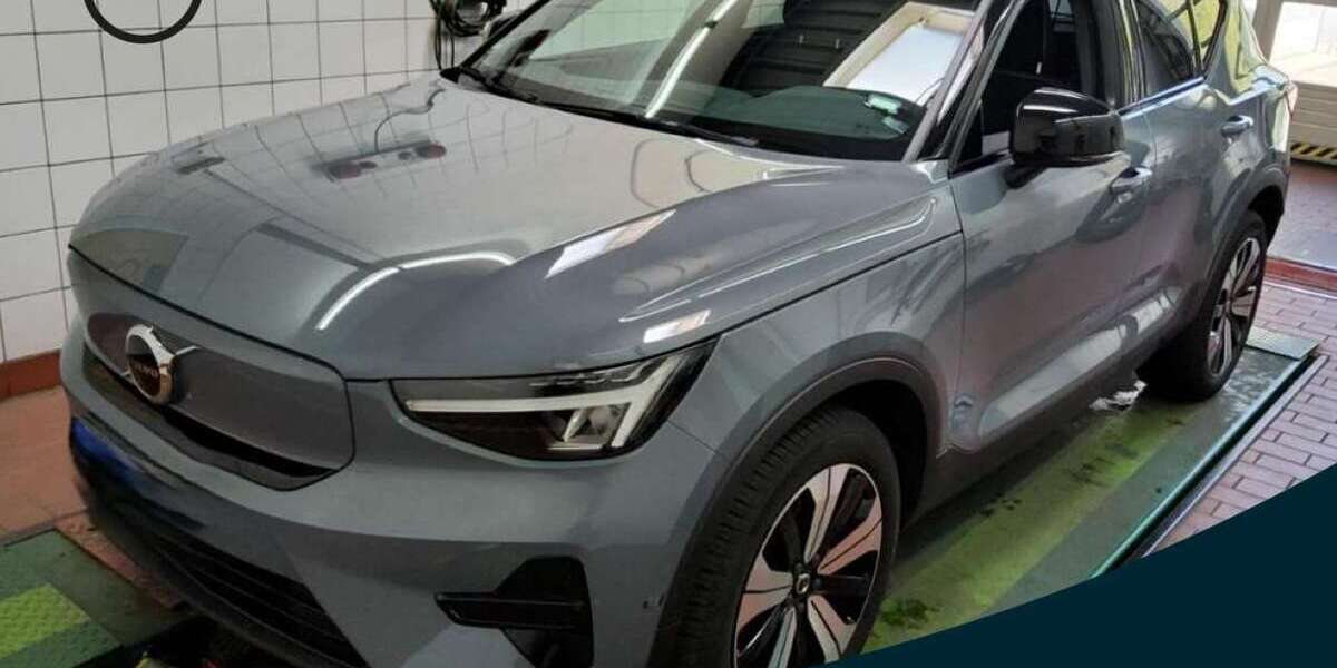 Volvo XC40 44.250 km 27.950 &euro; Essen-Kray 45309