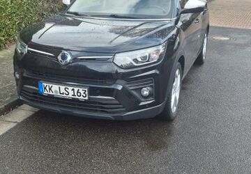 SsangYong Tivoli 87.000 km 12.600 &euro; Tönisvorst 47918