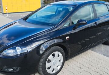 Seat Leon 230.000 km 2.500 &euro; Solingen 42651