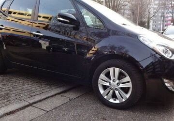 Hyundai ix20 73.576 km 8.600 &euro; Essen 45276