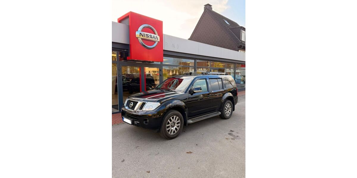 Nissan Pathfinder 250.000 km 9.500 &euro; Essen 45356