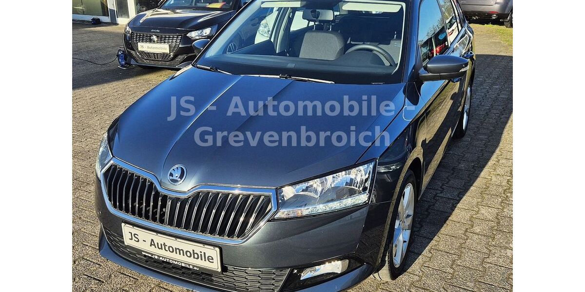 Skoda Fabia 51.300 km 13.440 &euro; Grevenbroich 41515