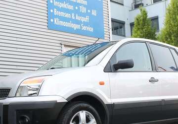 Ford Fusion 113.000 km 3.950 &euro; Krefeld 47805