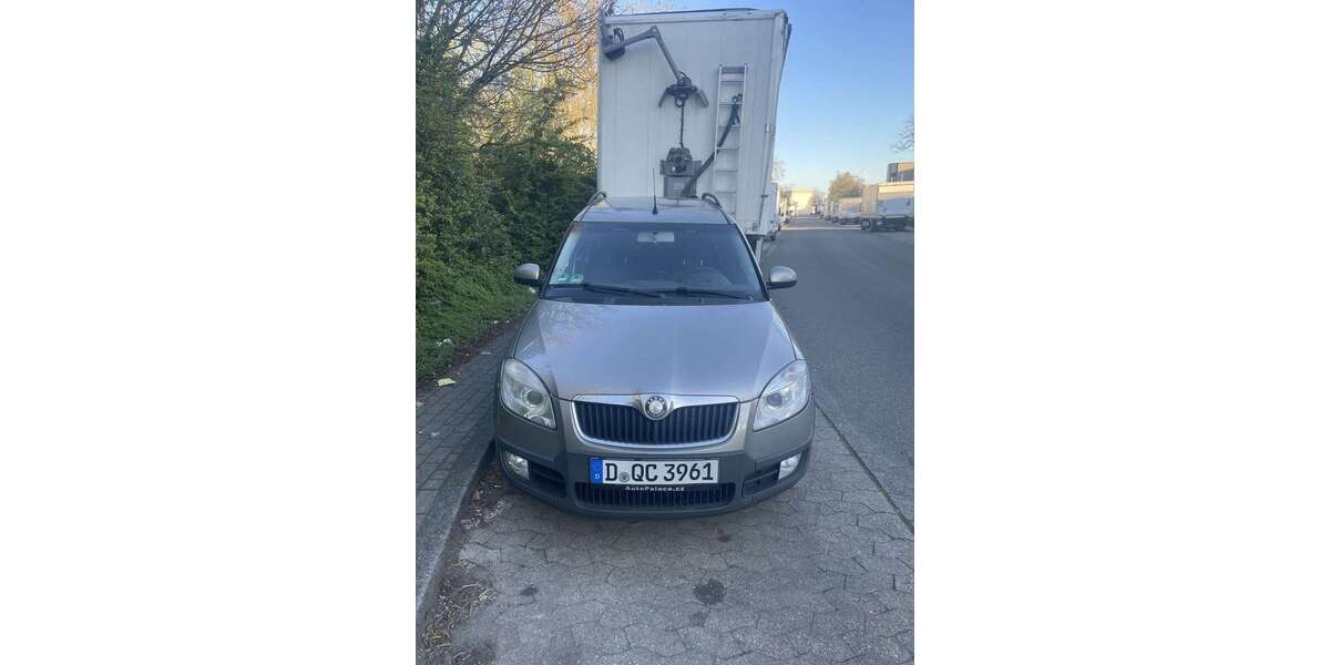 Skoda Roomster 198.536 km 2.800 &euro; düsseldorf 40625