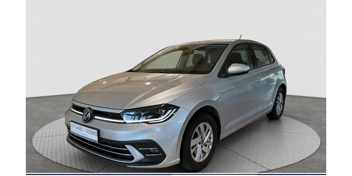 VW Polo 8.761 km 25.745 &euro; Neuss 41469