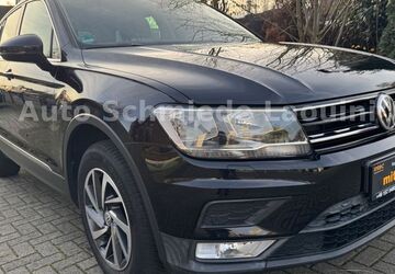 VW Tiguan 121.606 km 17.599 &euro; Oberhausen 46045