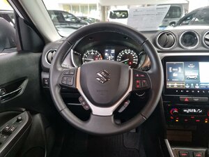 Suzuki Vitara 1.4 Mild-Hybrid Comfort Navi Android Apple 6.070 km 22.190 &euro; HAAN 42781