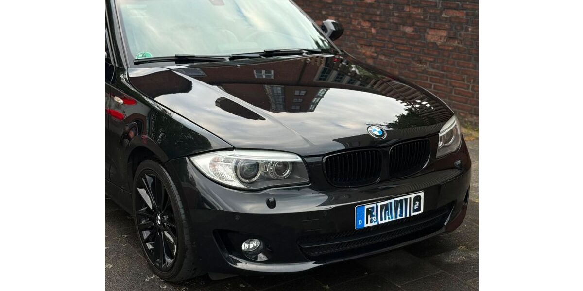 BMW 118 171.000 km 7.990 &euro; Mülheim an der Ruhr 45481