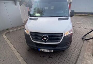 Mercedes-Benz Sprinter 179.765 km 21.420 &euro; Duisburg 47169