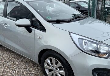 Kia Rio 59.000 km 6.900 &euro; Essen 45355