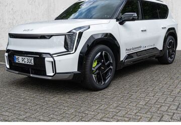 Kia EV9 2.800 km 77.980 &euro; Hilden 40721
