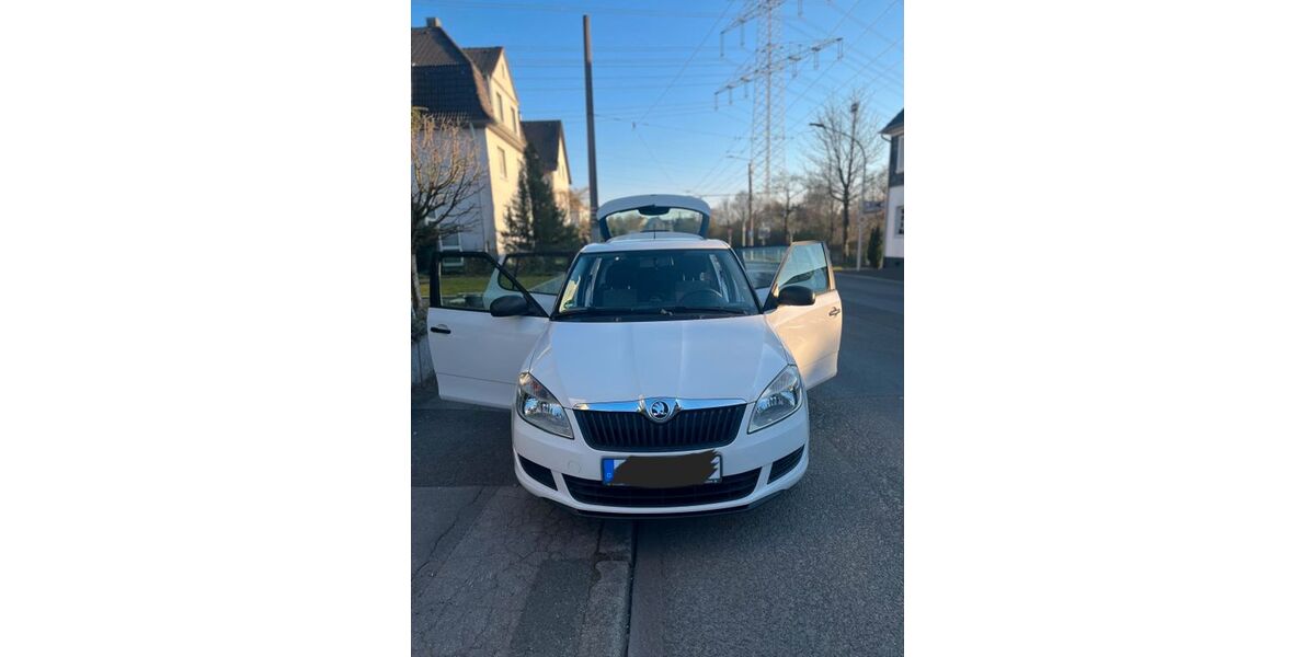 Skoda Fabia 130.000 km 5.100 &euro; Solingen 42659