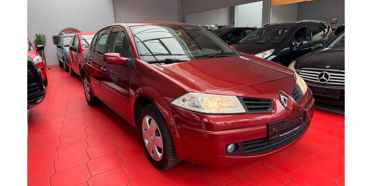Renault Megane 104.000 km 3.990 &euro; Moers 47441