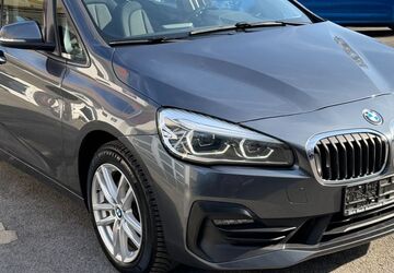 BMW 218 158.047 km 12.250 &euro; Düsseldorf 40231
