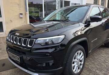 Jeep Compass 15.000 km 22.990 &euro; Erkrath 40699