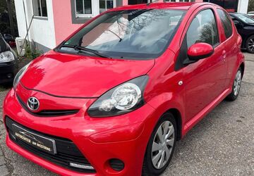Toyota Aygo (X) 188.000 km 2.990 &euro; Wuppertal 42329