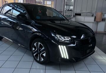 Peugeot 208 27.000 km 14.990 &euro; Gelsenkirchen 45892