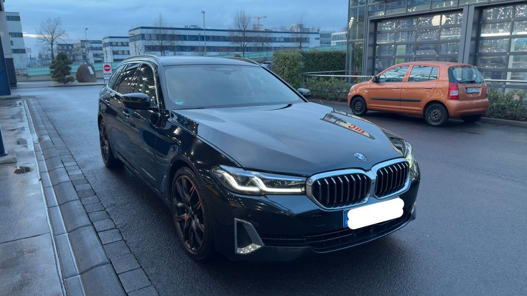 BMW 530 82.700 km 35.800 &euro; Krefeld 47805