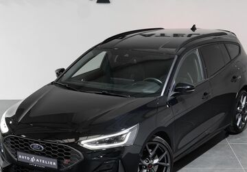 Ford Focus 40.985 km 31.990 &euro; Remscheid 42855