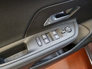 Opel Mokka Black Activ Drive Ass. Winterp. Navi Pro uvm 3.390 km 22.222 &euro; HAAN 42781