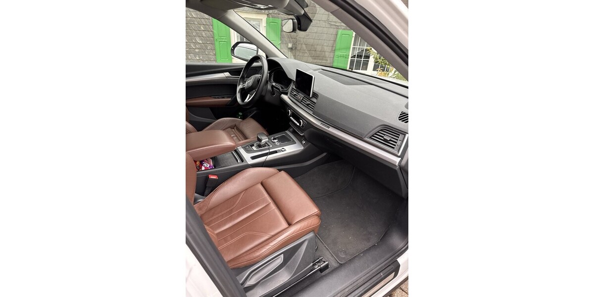 Audi Q5 128.000 km 32.900 &euro; Remscheid 42853