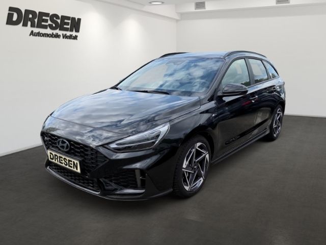 Hyundai i30 7.237 km 26.150 &euro; Neuss 41464