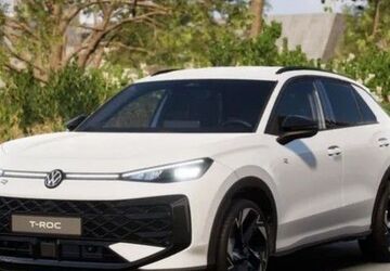 VW T-Roc 9.300 km 36.480 &euro; Essen 45307