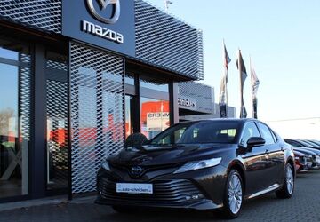 Toyota Camry 70.982 km 26.740 &euro; Moers 47441