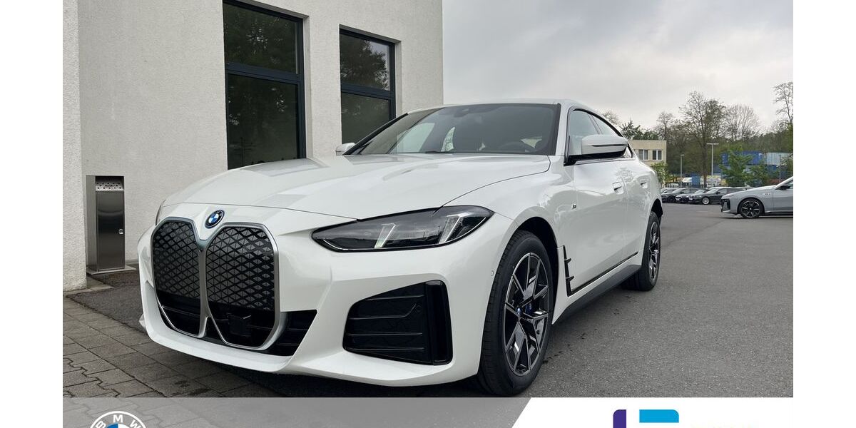 BMW i4 12.000 km 49.440 &euro; Essen 45134