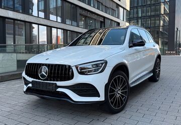 Mercedes-Benz GLC 300 92.400 km 37.200 &euro; Düsseldorf 40227