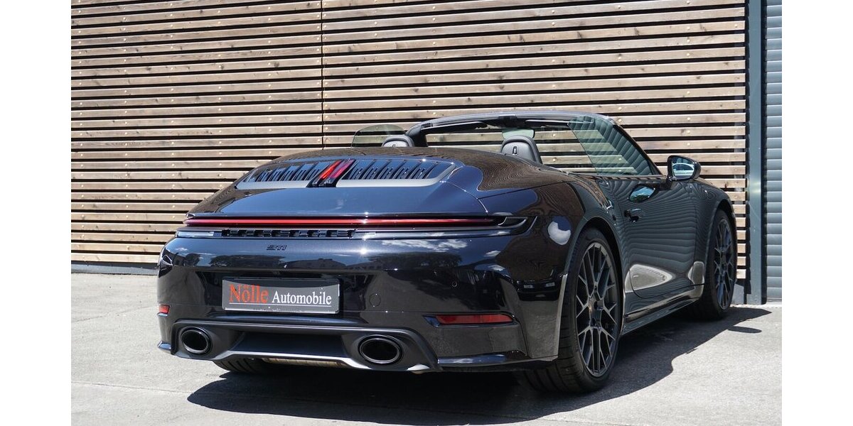 Porsche 992 Carrera S Matrix 360° Bose Carbon PPF NP209t 5.890 km 174.700 &euro; Wuppertal 42327
