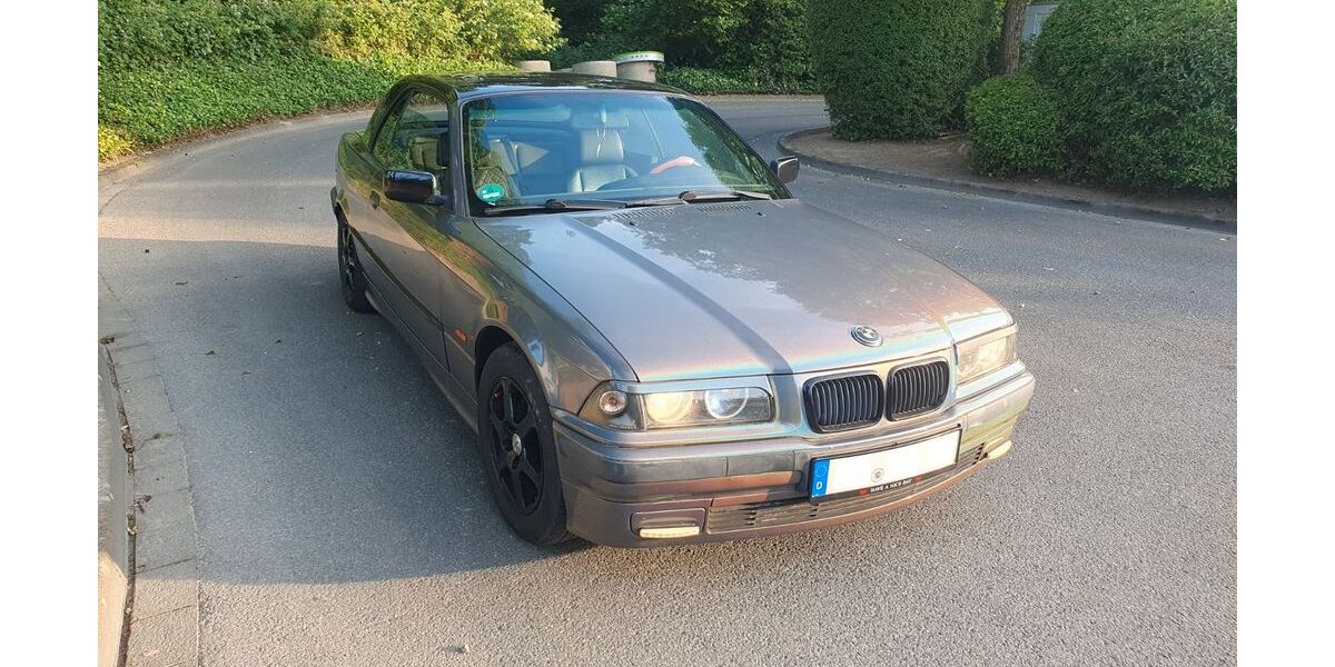 BMW 318 258.000 km 3.500 &euro; Solingen 42655