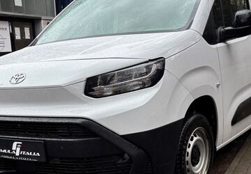 Toyota Proace City 24.000 km 17.490 &euro; Solingen 42697